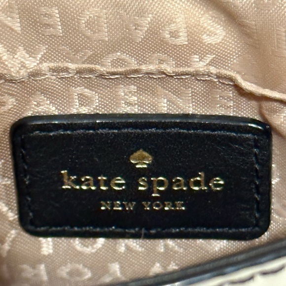 Kate Spade Small Purse - Picture 6 of 11